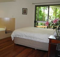 Montville Grove Romantic Cottages - Surfers Gold Coast