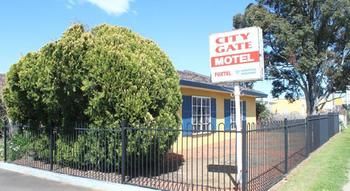 City Gate Motel - Surfers Gold Coast 1