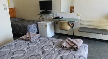 City Gate Motel - Surfers Gold Coast 5