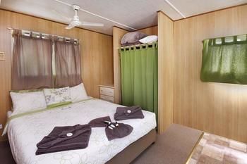 Mapleton Cabins & Caravan Park - Surfers Gold Coast 5