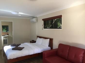 Mapleton Cabins & Caravan Park - Surfers Gold Coast 20