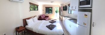 Mapleton Cabins & Caravan Park - Surfers Gold Coast 21
