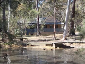 Woollamia Village Retreat - Surfers Gold Coast 9