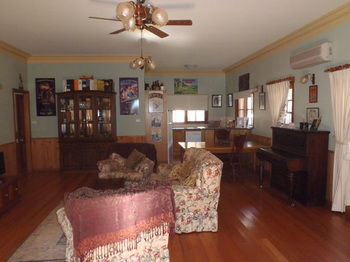 Woollamia Village Retreat - Surfers Gold Coast 44