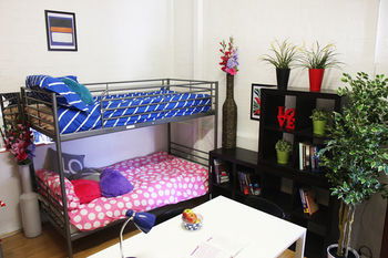 OziHouse South Yarra - Surfers Gold Coast 21