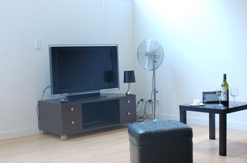 Darling Harbour Apartment - Surfers Gold Coast 4