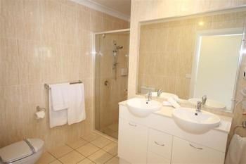 Stockmans Motel - Surfers Gold Coast 1