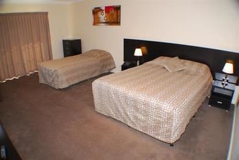 Stockmans Motel - Surfers Gold Coast 9