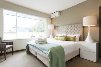 Brunswick Vibe - Surfers Gold Coast 2