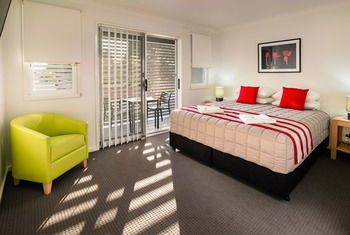 Wallsend Executive Apartments - Surfers Gold Coast 16