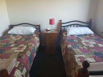 Bentley Waterfront Motel & Cottages - Surfers Gold Coast 24