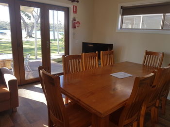 Bentley Waterfront Motel & Cottages - Surfers Gold Coast 42