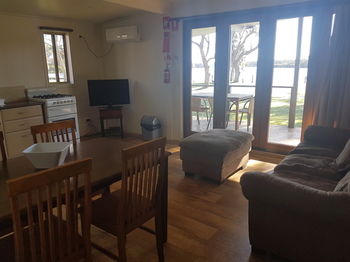 Bentley Waterfront Motel & Cottages - Surfers Gold Coast 75
