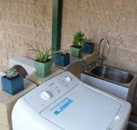 Emerald Apartment - Surfers Gold Coast