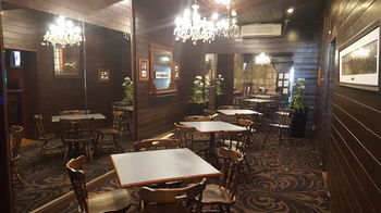 Wisemans Inn Hotel - Surfers Gold Coast 25