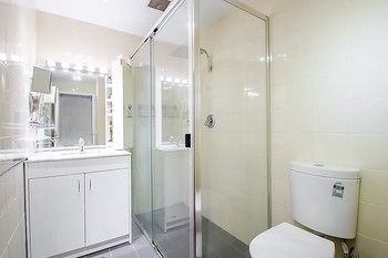 Darlinghurst 17 Oxf Furnished Apartment - Surfers Gold Coast 2