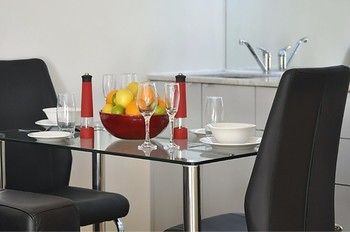 Darlinghurst 17 Oxf Furnished Apartment - Surfers Gold Coast 4