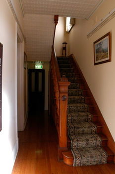 CBC Bed & Breakfast & Cafe - Surfers Gold Coast 6