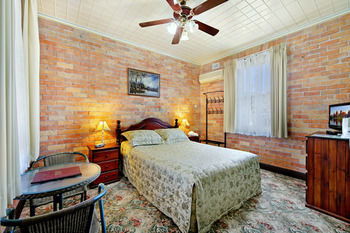 CBC Bed & Breakfast & Cafe - Surfers Gold Coast 17