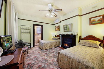 CBC Bed & Breakfast & Cafe - Surfers Gold Coast 21