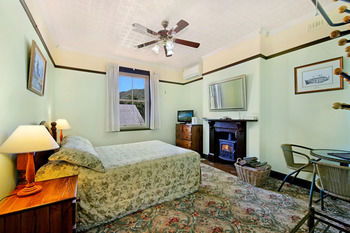 CBC Bed & Breakfast & Cafe - Surfers Gold Coast 23