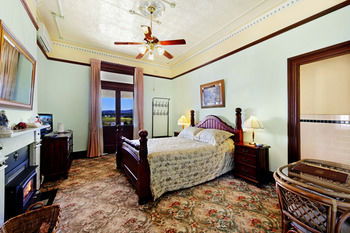CBC Bed & Breakfast & Cafe - Surfers Gold Coast 24