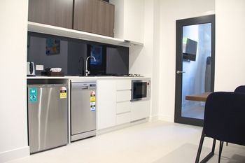 Whitehorse Apartment Hotel - Surfers Gold Coast 7