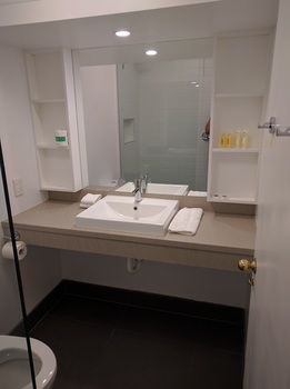 RMIT Village - Surfers Gold Coast 20