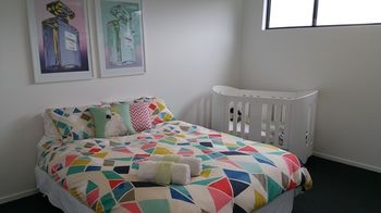 Zebula Gloucester - Surfers Gold Coast 9