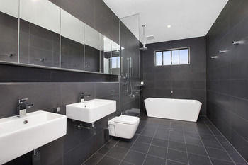 Zebula Gloucester - Surfers Gold Coast 13