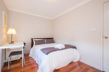Getaway Holiday House Bankstown - Surfers Gold Coast 14