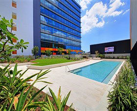 M&A Apartments - Surfers Gold Coast 1