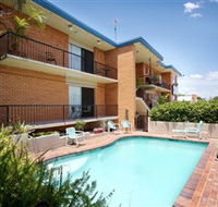 Ambassador Motor Inn - Surfers Gold Coast