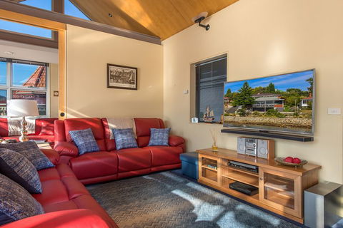 Bellehaven Tasmania - Surfers Gold Coast 7