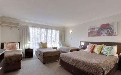 BEST WESTERN Tall Trees Canberra - Surfers Gold Coast 3