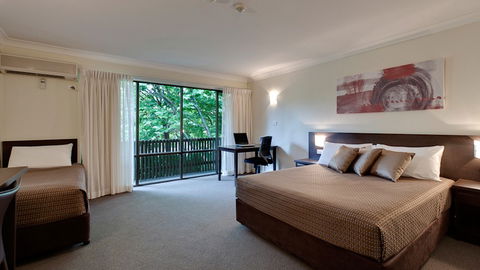 BEST WESTERN Tall Trees Canberra - Surfers Gold Coast 6