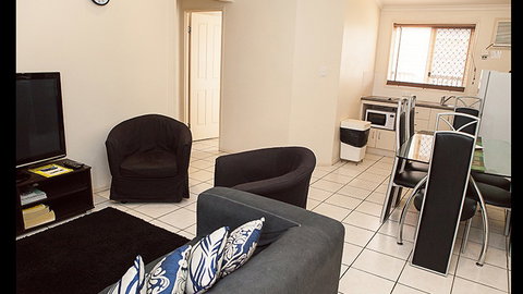 BEST WESTERN Caboolture Central Motor Inn - Surfers Gold Coast 1