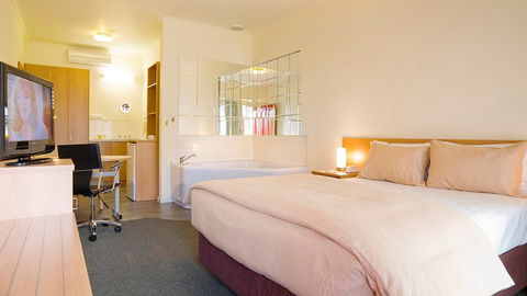 BEST WESTERN Airport Motel And Convention Centre - Surfers Gold Coast 1