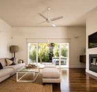 Beachview Bellerive - Surfers Gold Coast