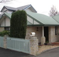 Twin Pines on Lansdowne - Surfers Gold Coast