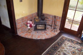 Blossoms Cottage - Surfers Gold Coast 1