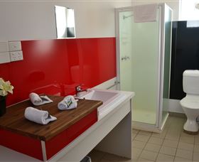 Hobart Tower Motel - Surfers Gold Coast 1