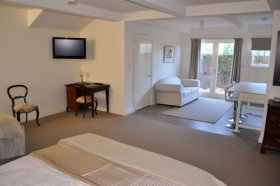 Belton House - Surfers Gold Coast 3