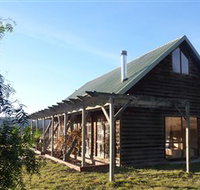 Pinot Cottage on Charles Reuben Estate - Surfers Gold Coast