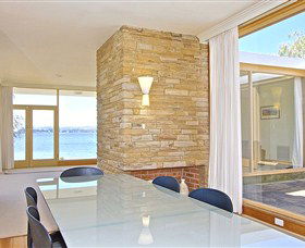 Riverfront Motel & Villas - Surfers Gold Coast 0