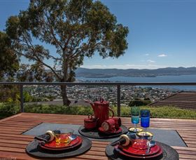 Carol's B&B - Surfers Gold Coast 0