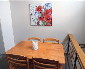 Ashwood Apartments - Lindisfarne - Surfers Gold Coast 4