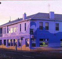 Beach Hotel - Surfers Gold Coast