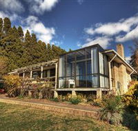 Waterside Accommodation - Derwent Vista - Surfers Gold Coast