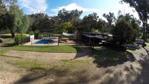Glenrowan Tourist Park - Surfers Gold Coast 4